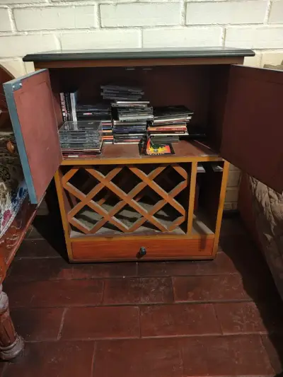 Mueble bar / botellero de madera vintage - miniatura 2