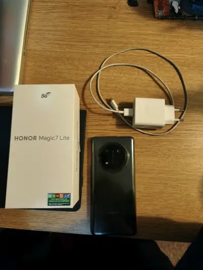 Smartphone Honor Magic7 Lite 5G con cargador - miniatura 2