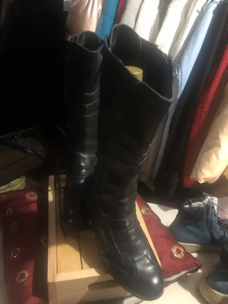 Botas negras de cuero con cordones - 3