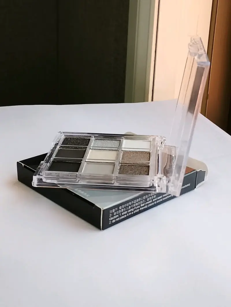 Paleta de Sombras Neutras Kapeine - 4