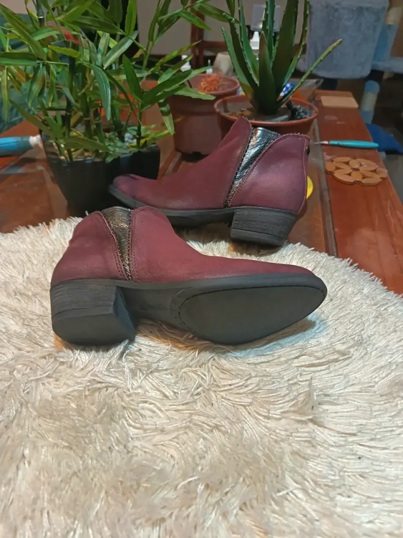 Botines de mujer burdeos con cierre lateral - 2