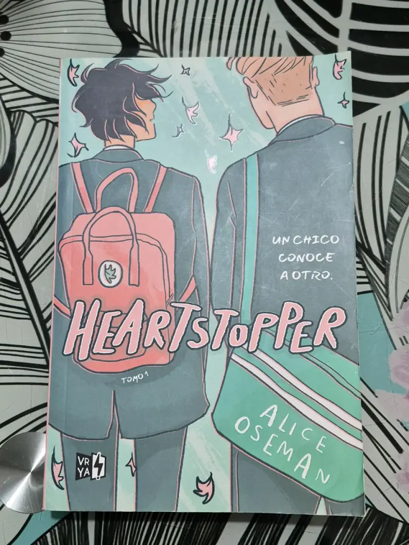 Colección de libros Heartstopper Tomos 1-4 de Alice Oseman - 2