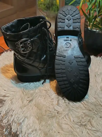 Botines de cuero negro con hebillas y cordones - miniatura 4