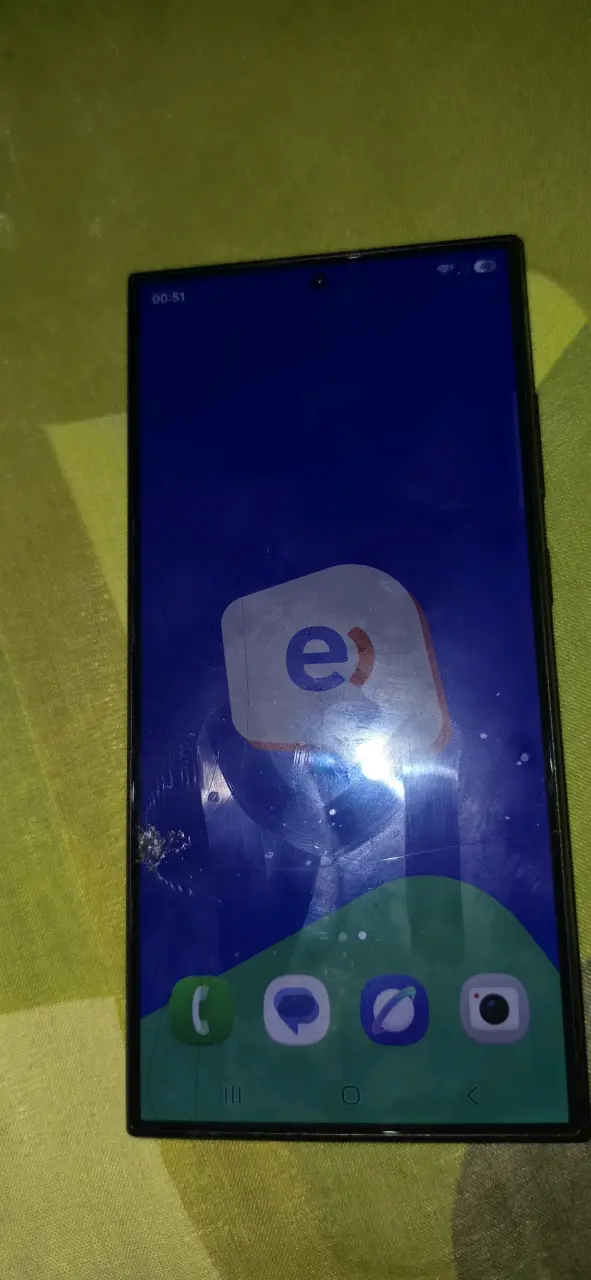 Smartphone Samsung Galaxy S24 Ultra en buen estado - 4