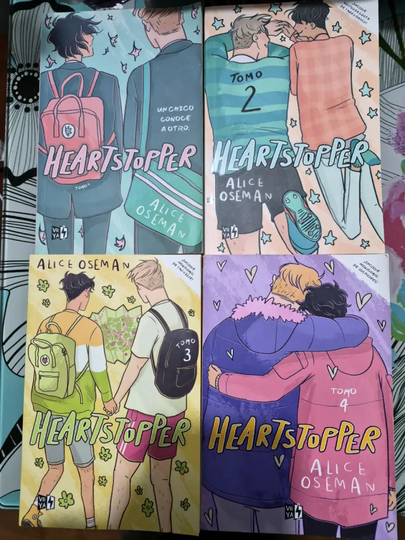Colección de libros Heartstopper Tomos 1-4 de Alice Oseman - 1