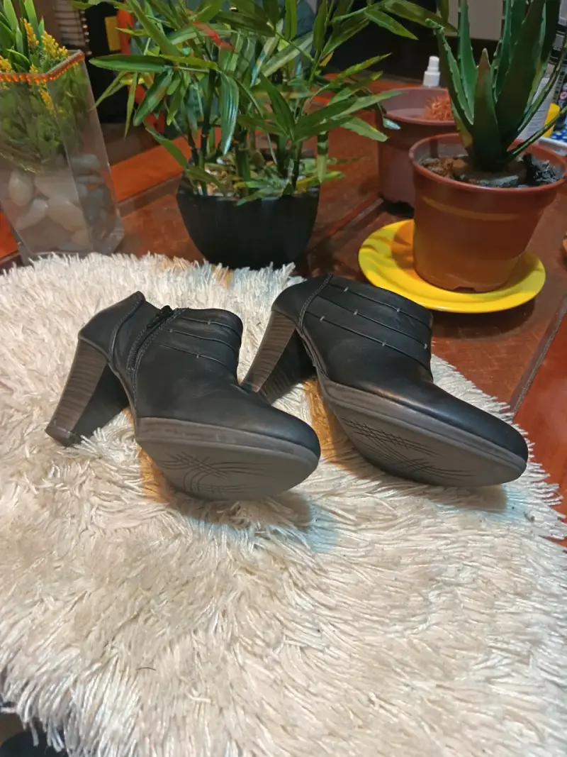 Botines de cuero negro Marco Tozzi talla 38 - 2