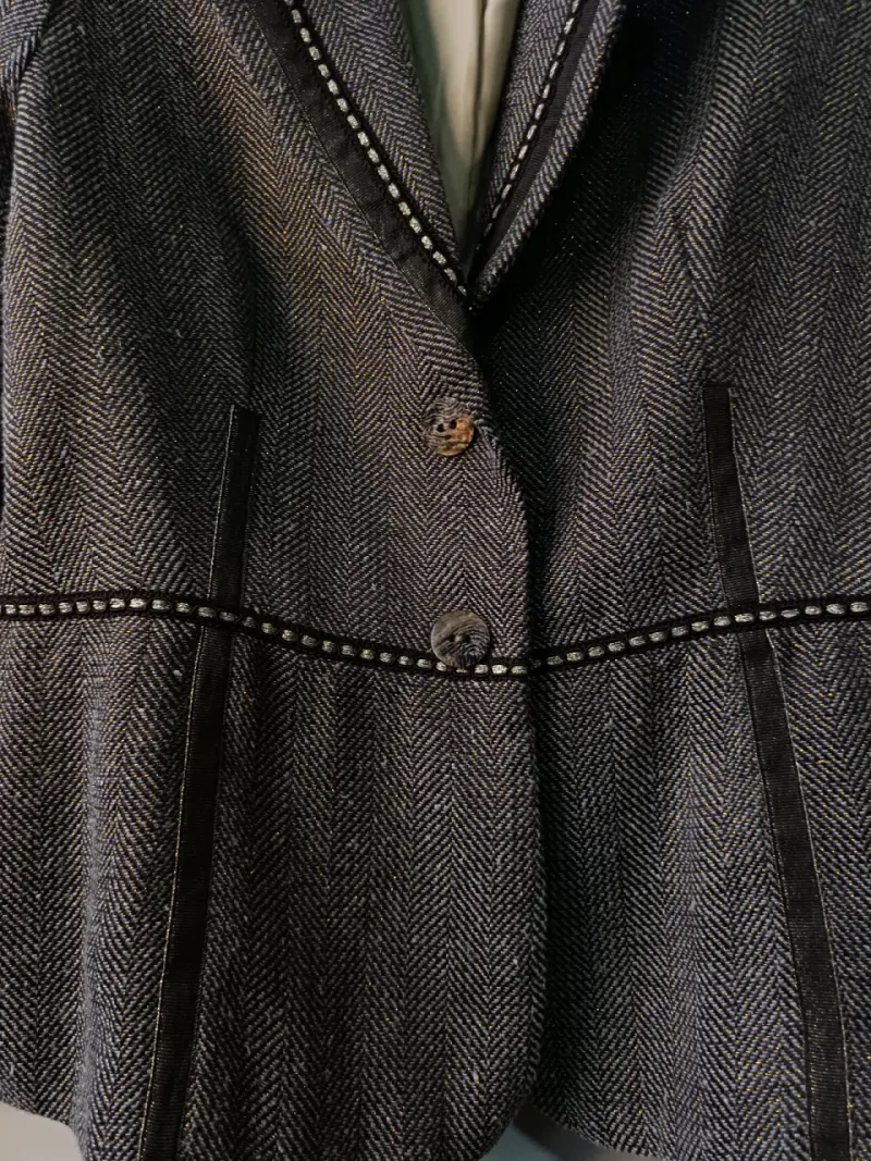 Blazer de lana Coldwater Creek con detalles decorativos - 4