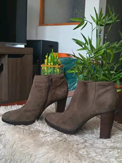 Botines de tacón alto marrones para mujer - miniatura 1