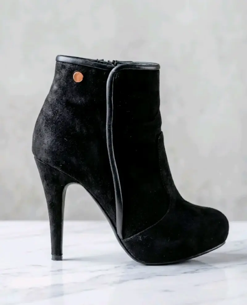 Botines de tacón alto negros elegantes - 2