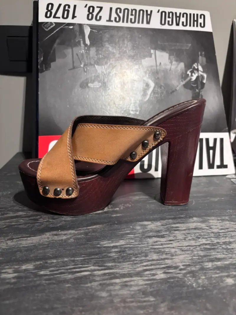 Sandalias de tacón alto marrón Donny Franco - 2