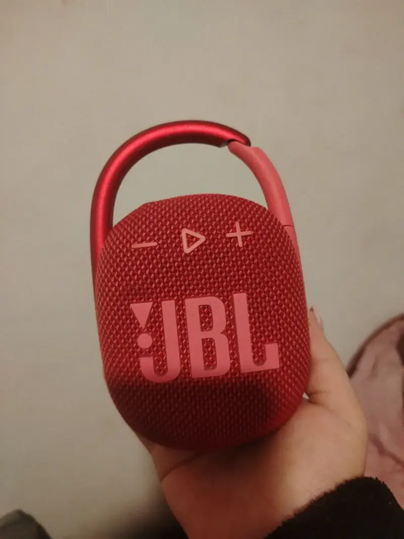 Parlante portátil JBL Clip 4 rojo