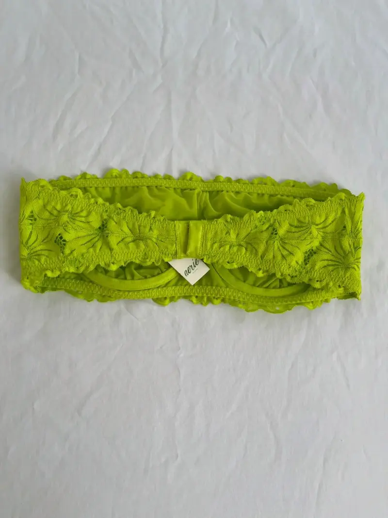 Bralette de encaje verde neón para mujer - 2