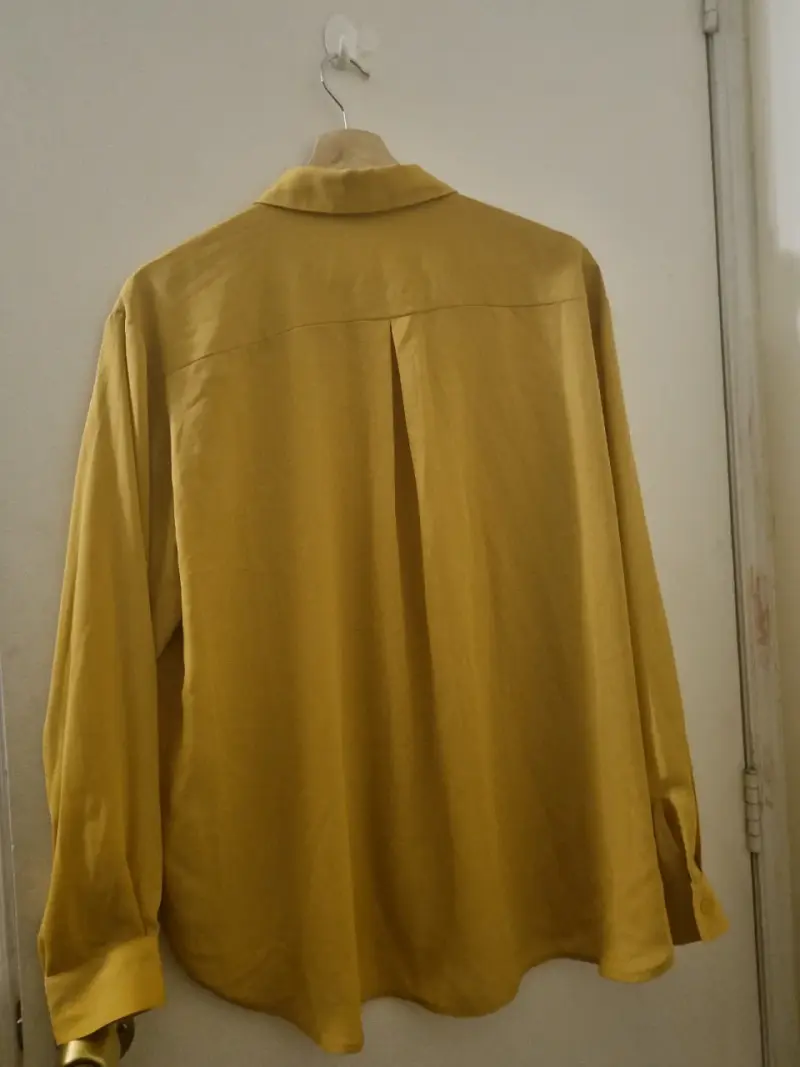 Camisa amarilla de mujer estilo casual - 2