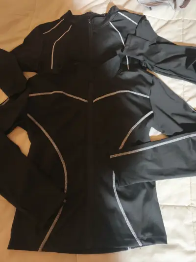 Chaquetas deportivas para mujer en varios colores - miniatura 5