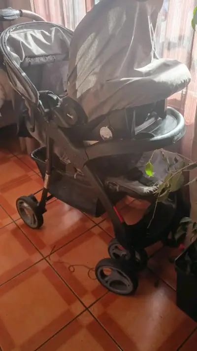 Coche de bebé Infanti gris con canasto - miniatura 4