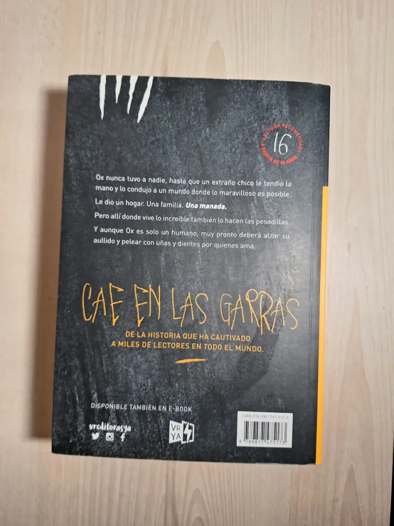Libro 'La Canción del Lobo' de TJ Klune - 2