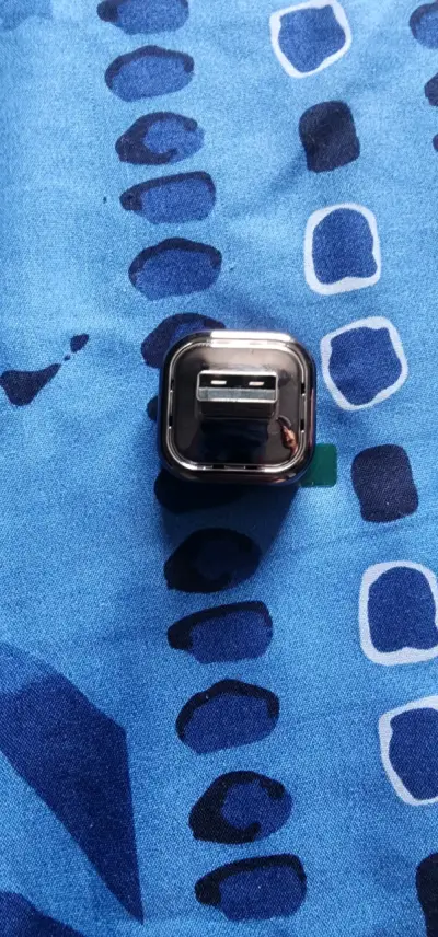 Adaptador Inalámbrico para CarPlay y Android Auto - miniatura 5
