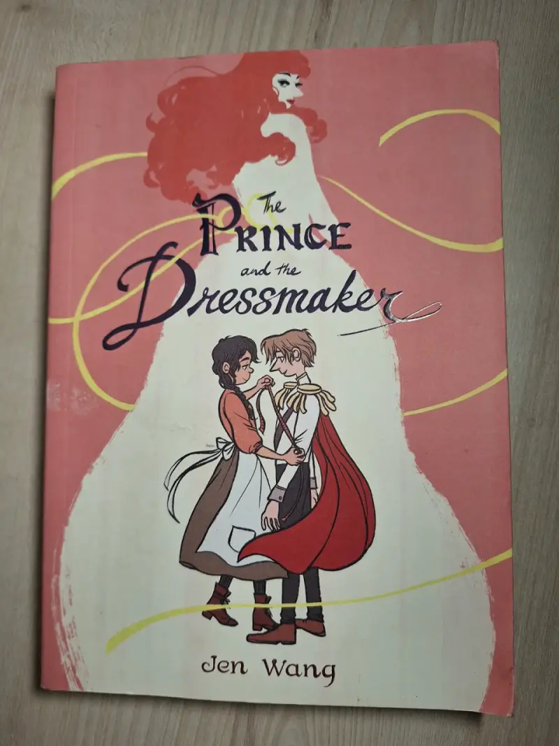 Novela gráfica 'The Prince and the Dressmaker'de J