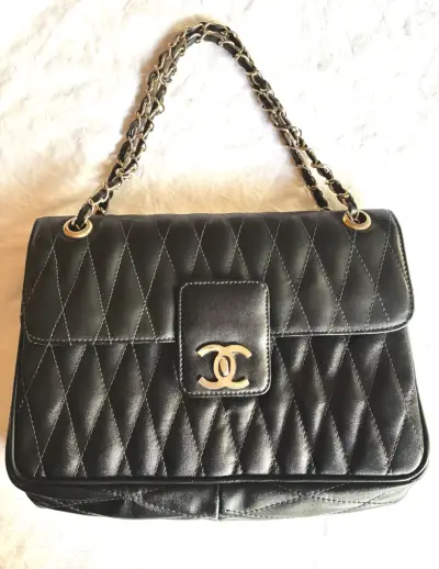 Cartera de cuero negra, genérica. Fab. Argentina - miniatura 1