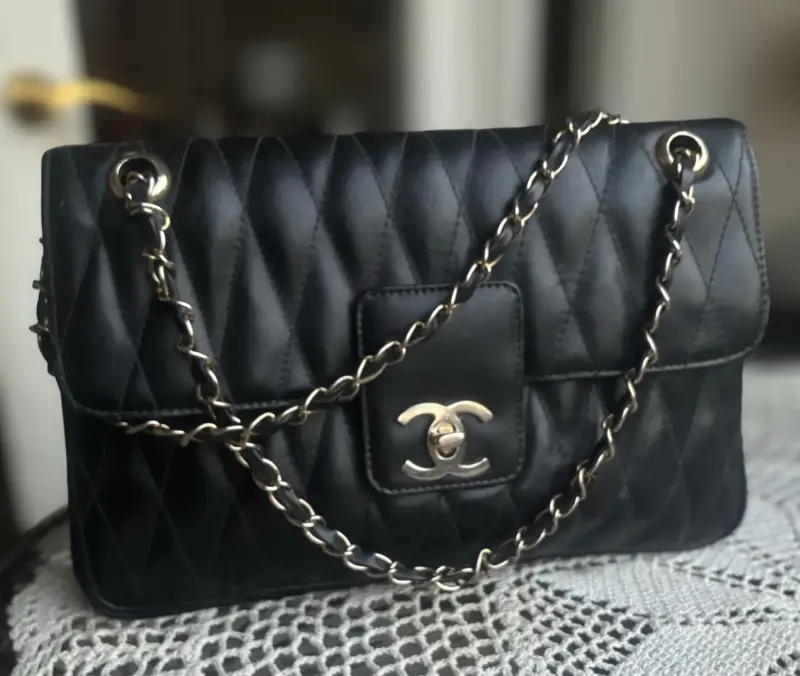 Cartera de cuero negra, genérica. Fab. Argentina - 3
