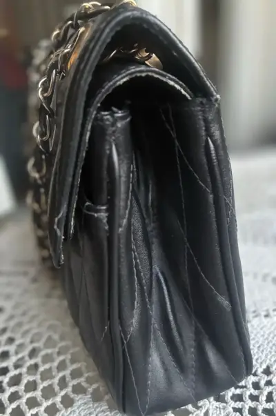 Cartera de cuero negra, genérica. Fab. Argentina - miniatura 5