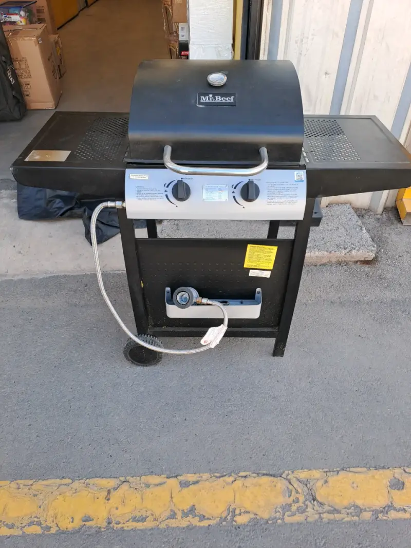 Parrilla a gas Mt. Beef con dos quemadores