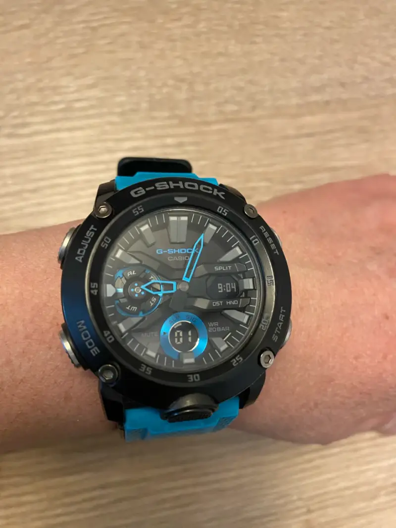 Reloj Casio G-Shock GA-2000 - 2