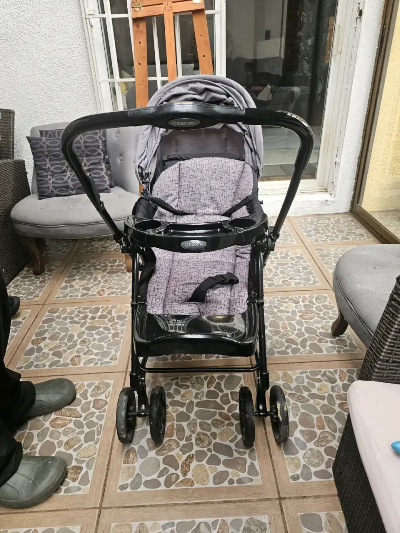 Coche de bebé Bebesit plegable gris