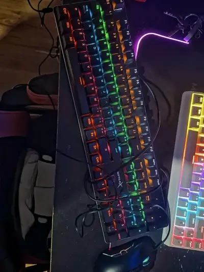 PC de Escritorio/SemiGamer Lenovo - miniatura 5