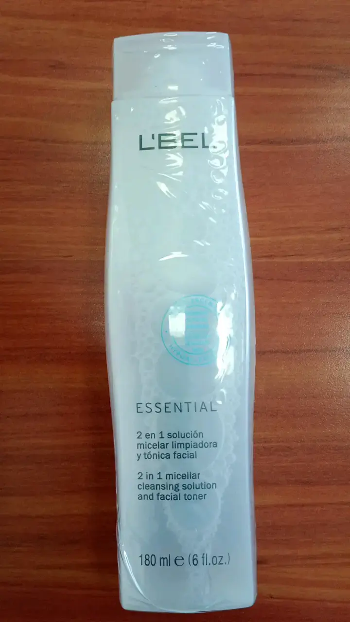 Solución Micelar Limpiadora y Tónica Facial L'EEL Essential