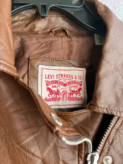 Chaqueta  Levi's estilo biker - miniatura 6