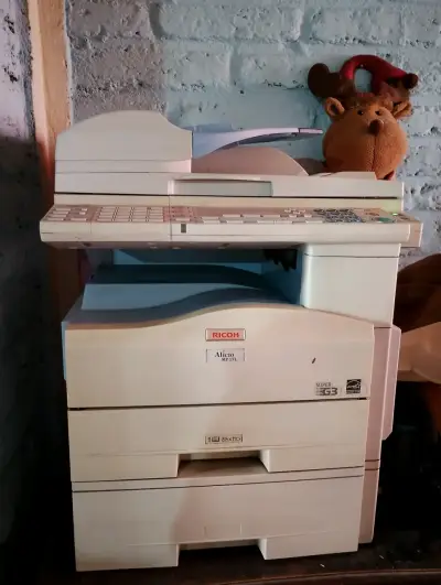 Impresora multifuncional Ricoh Aficio MP 171L usada - miniatura 3