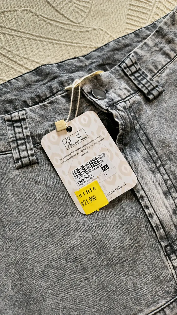 Falda larga  Umbrale gris de mezclilla talla Xs - 2