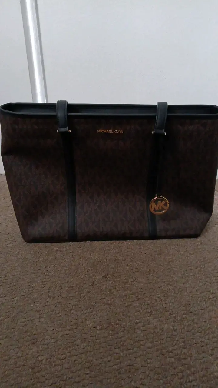 Bolso tote Michael Kors marrón con logo - 1