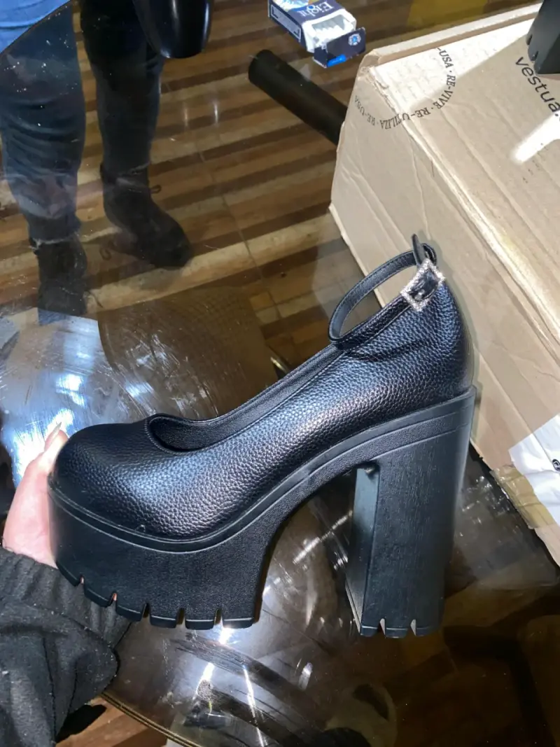 Zapatos de Tacón Alto con Correa estilo gotico - 2