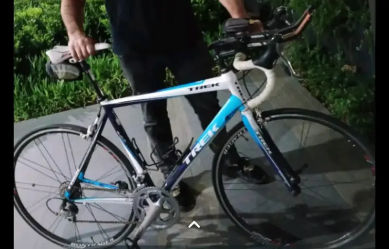 Bicicleta de Ruta Trek Madone Azul y Blanca - 2