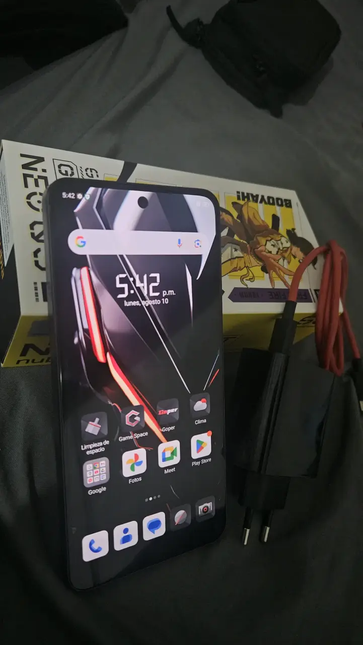 Celula/Smartphone Nubianeo3gt 5G con cargador - 1