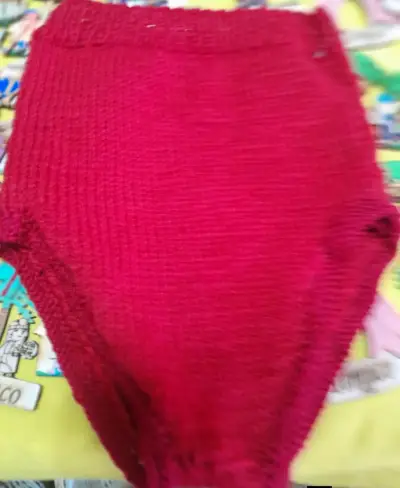 Calzones tejidos a mano en lana roja y gris - miniatura 1