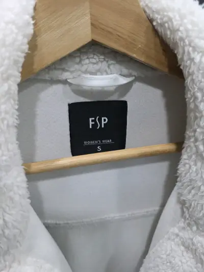 Sobrecamisa blanca FSP para mujer - miniatura 2