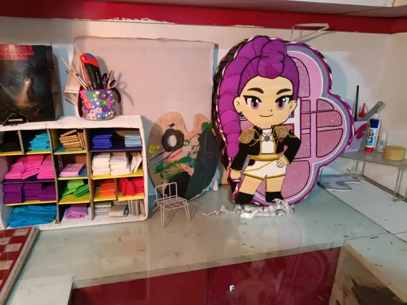 Piñata de Guerrera KPop Disponible