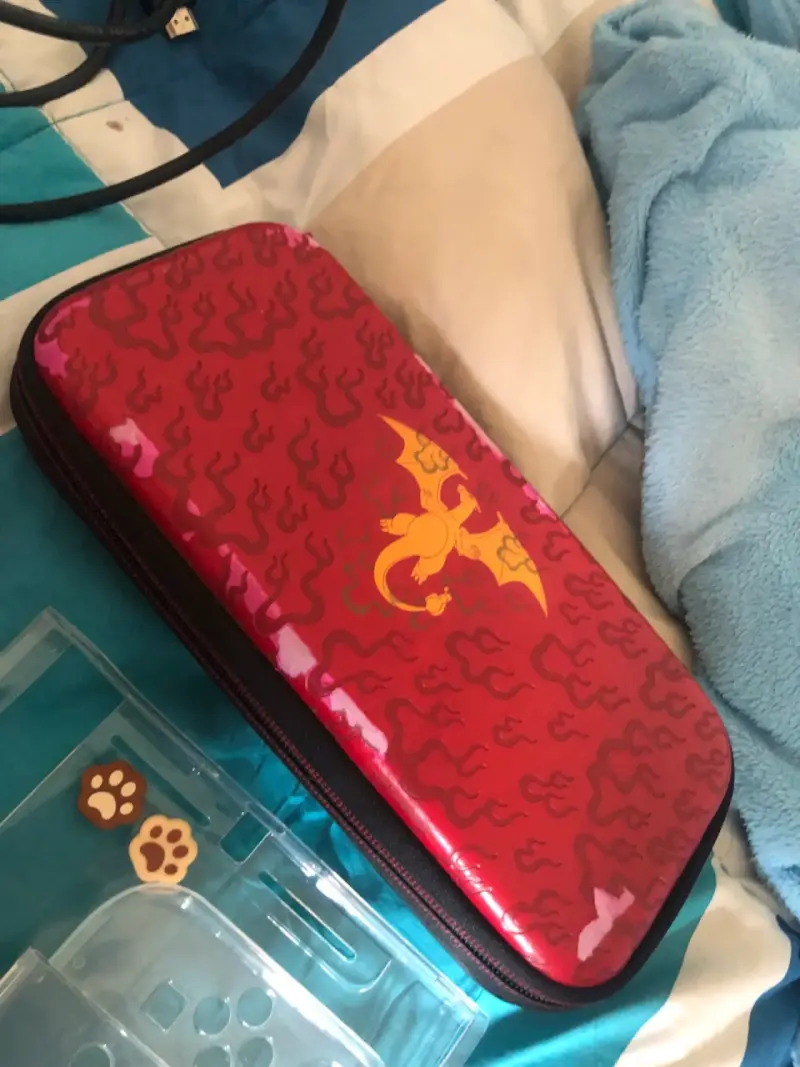 Consola Nintendo Switch con accesorios - 4