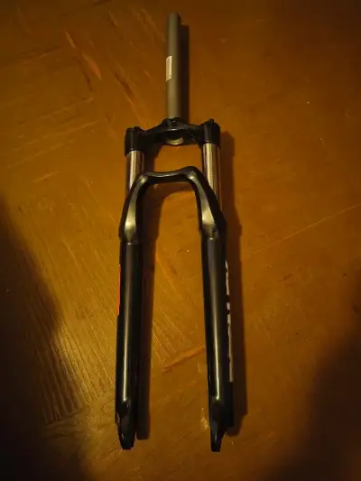 Horquilla de suspensión para bicicleta de montaña - miniatura 2