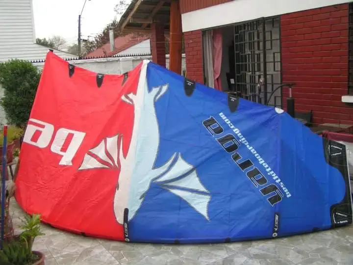 Cometa de Kitesurf Roja y Azul 15m - 3