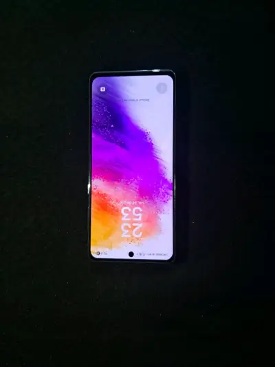 Samsung Galaxy A73 5G en buen estado - miniatura 6