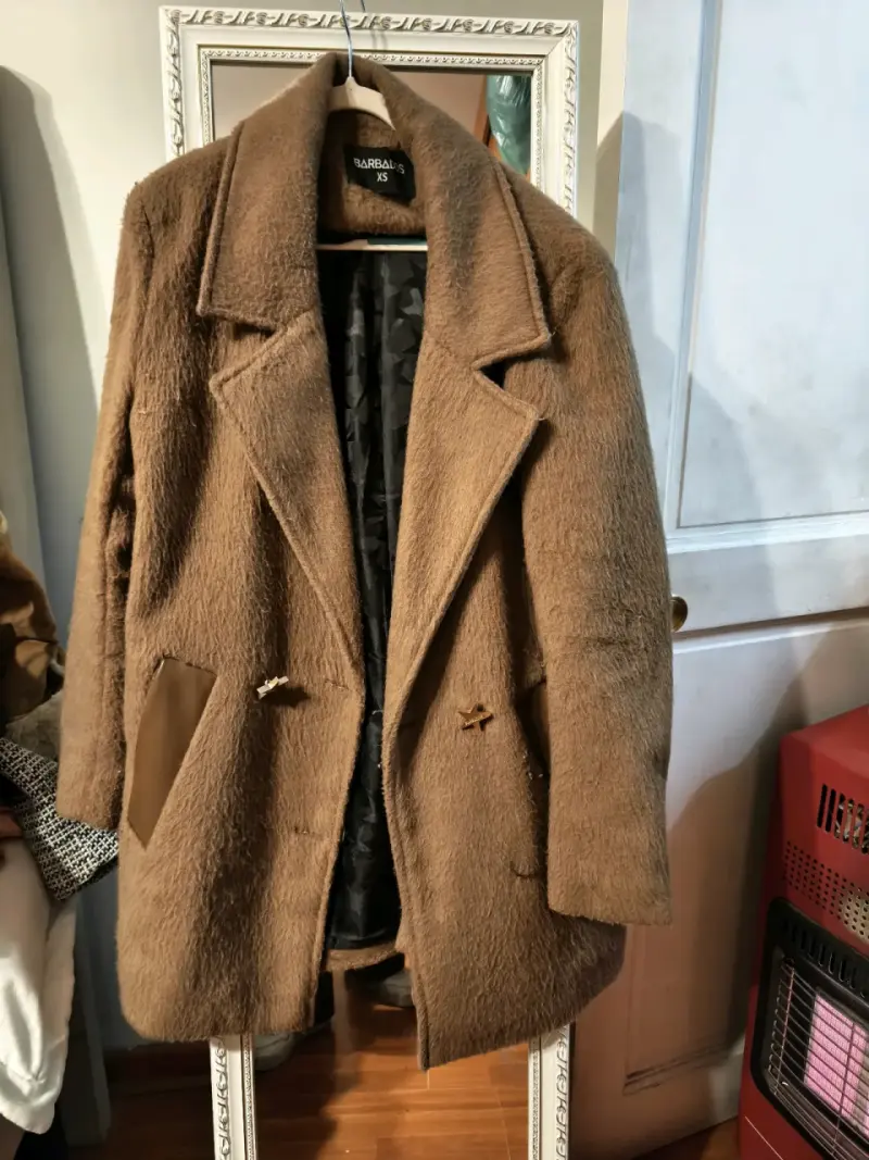 Abrigo de lana marrón para mujer talla XS