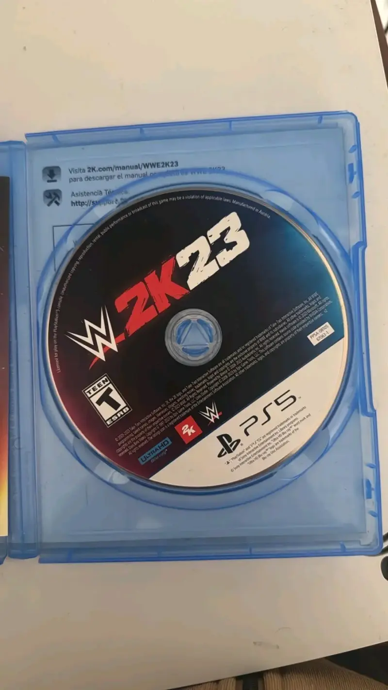 Juego WWE 2K23 para PS5 en buen estado - 1