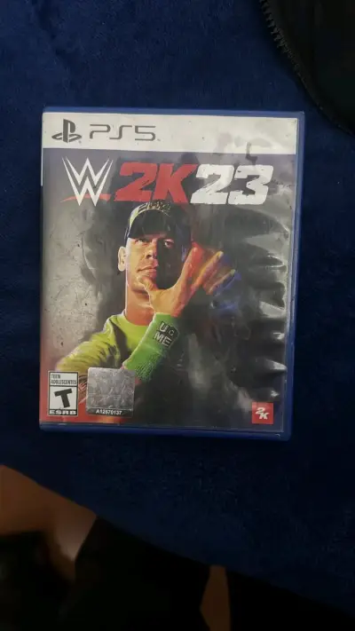Juego WWE 2K23 para PS5 en buen estado - miniatura 2