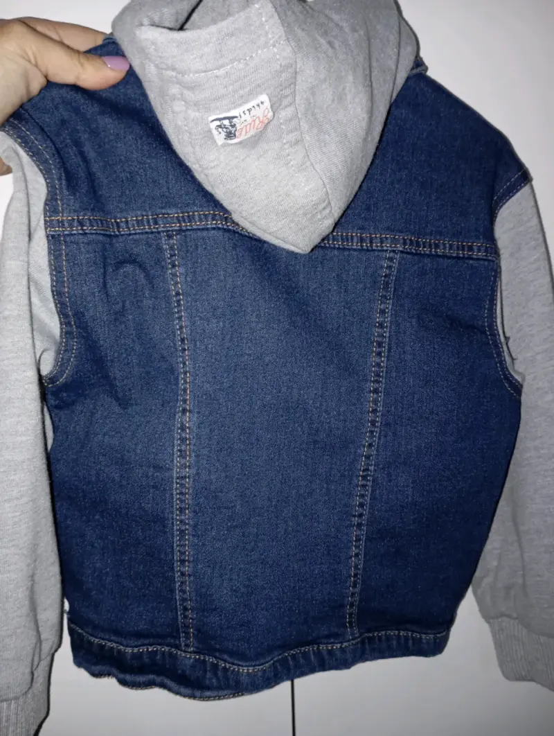 Chaqueta de mezclilla con capucha para niño - 2