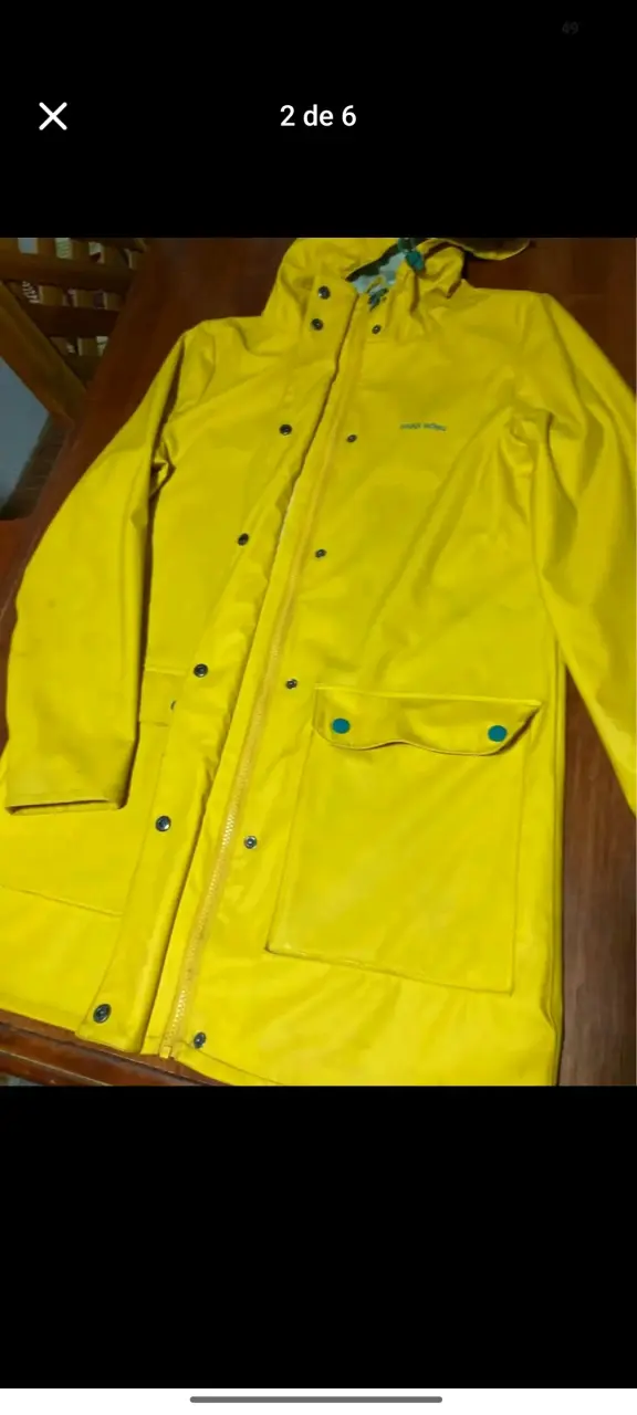 Impermeable amarillo Haka Honu con capucha - 2