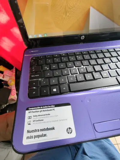 Notebook HP 14 pulgadas AMD E2 8GB RAM - miniatura 5